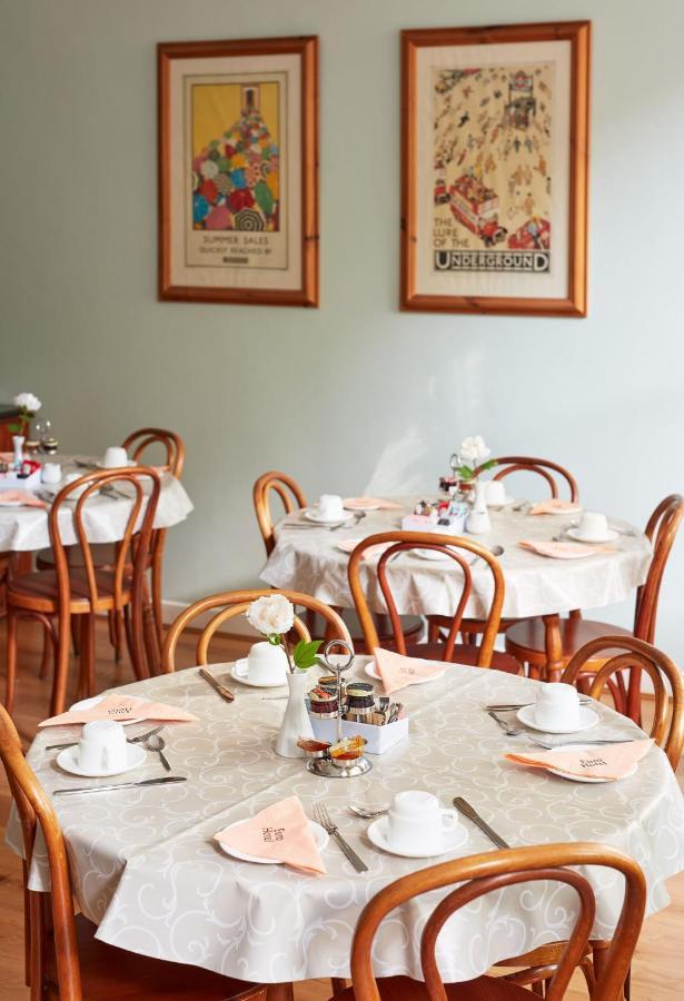 Euro Hotel Лондон Екстериор снимка