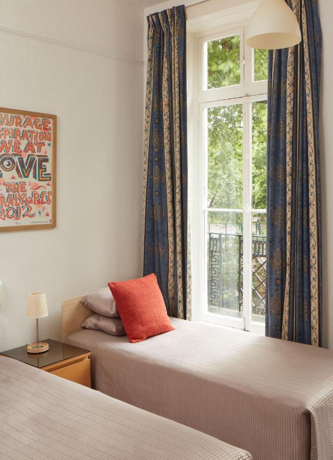 Euro Hotel Лондон Екстериор снимка