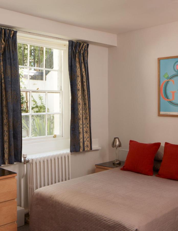 Euro Hotel Лондон Екстериор снимка