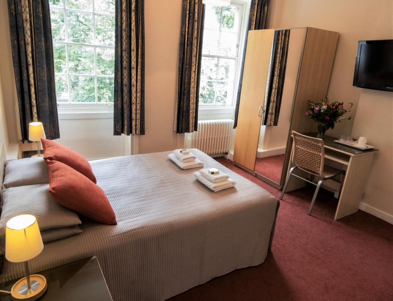 Euro Hotel Лондон Екстериор снимка