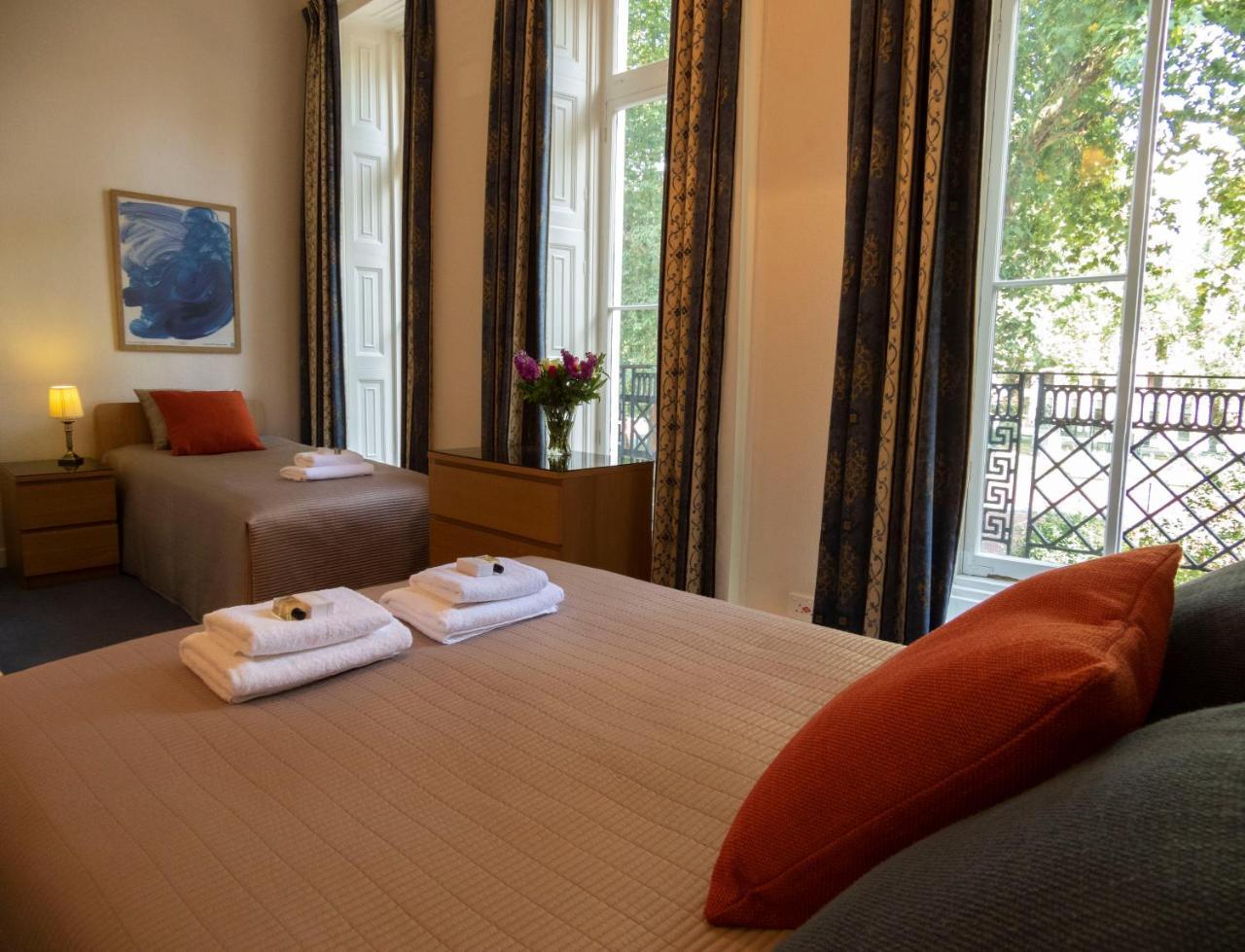 Euro Hotel Лондон Екстериор снимка
